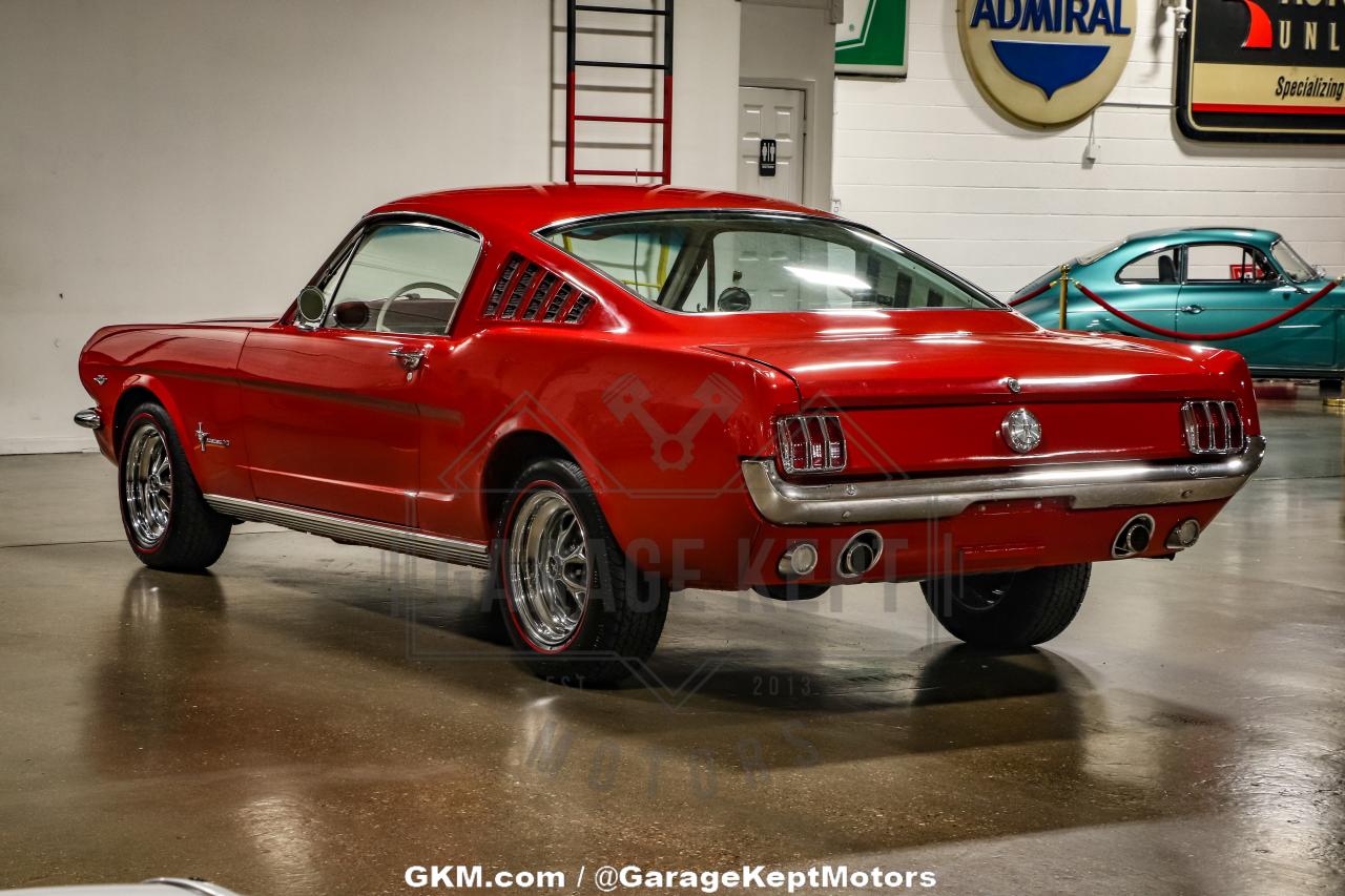 1965 Ford Mustang Fastback