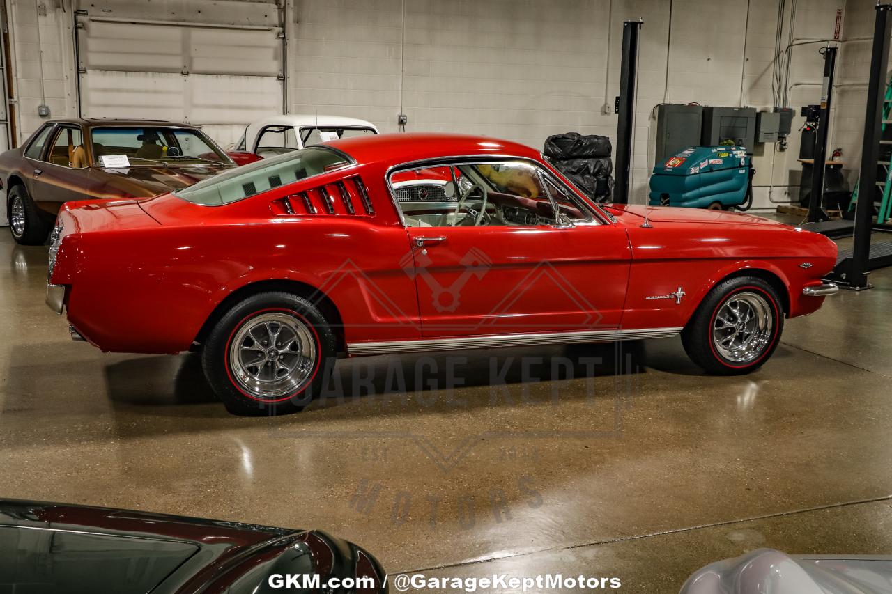 1965 Ford Mustang Fastback