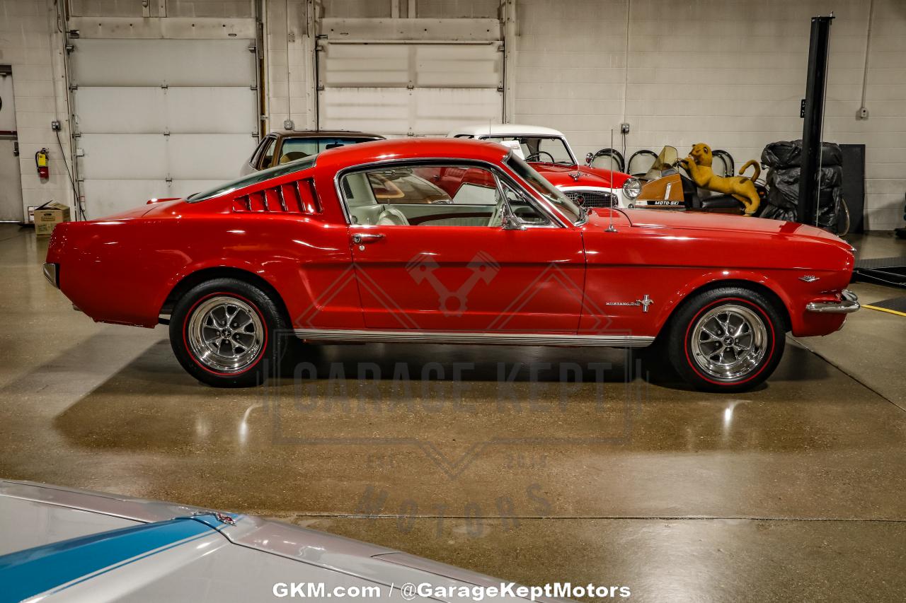 1965 Ford Mustang Fastback