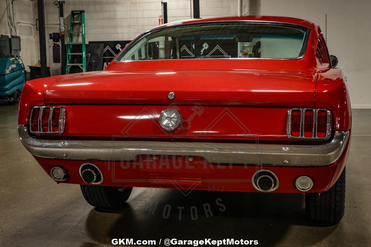 1965 Ford Mustang Fastback