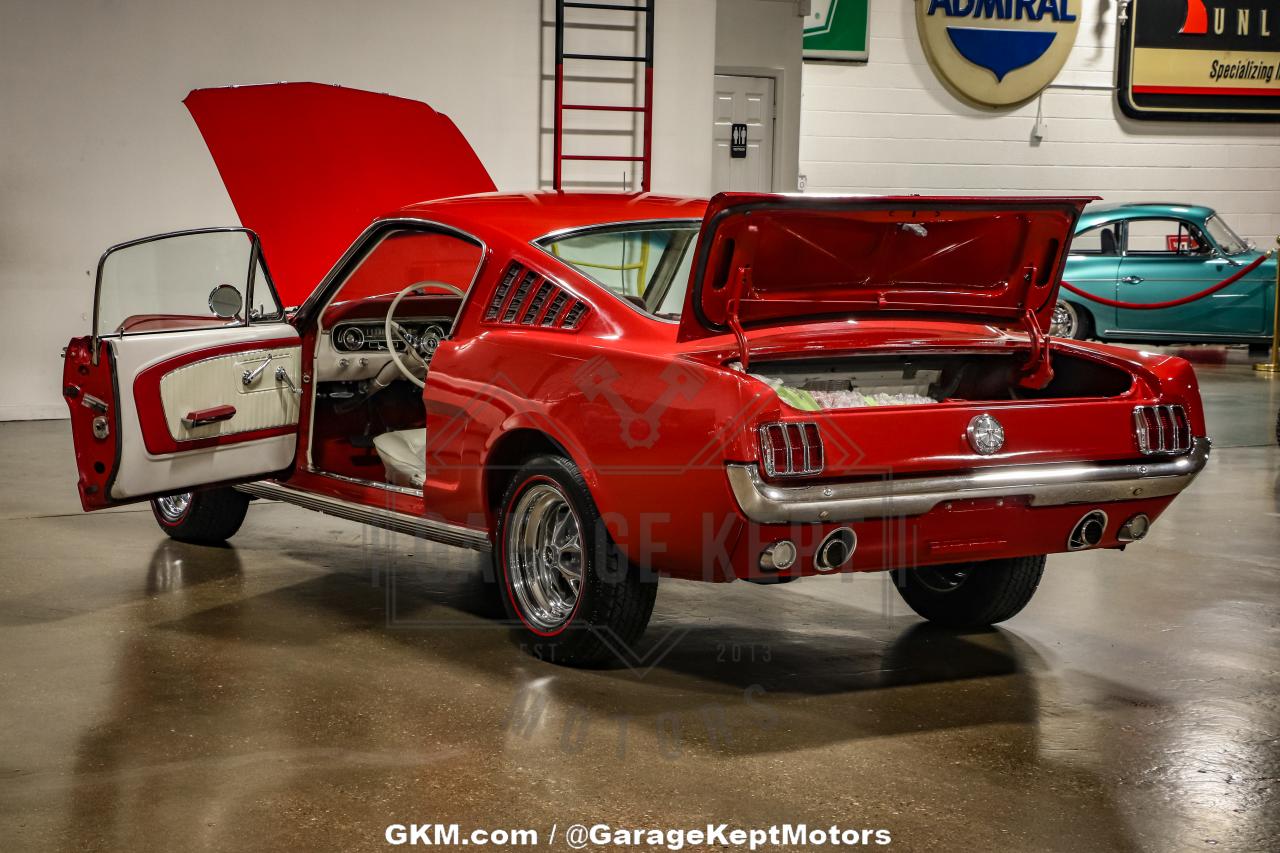 1965 Ford Mustang Fastback