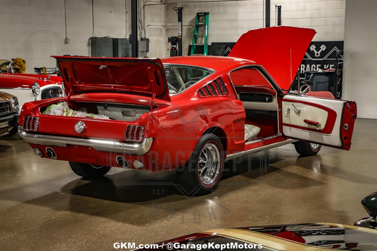 1965 Ford Mustang Fastback