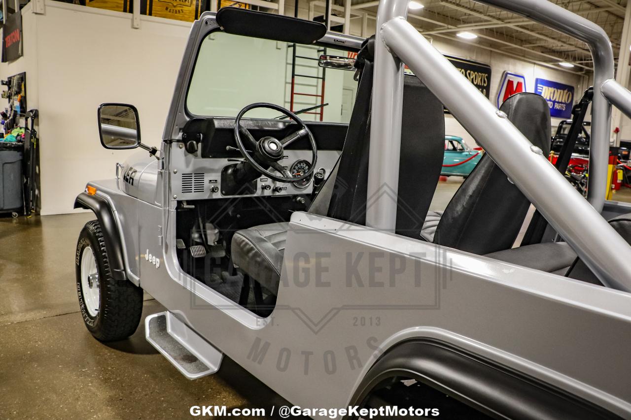 1983 Jeep CJ-8 Scrambler