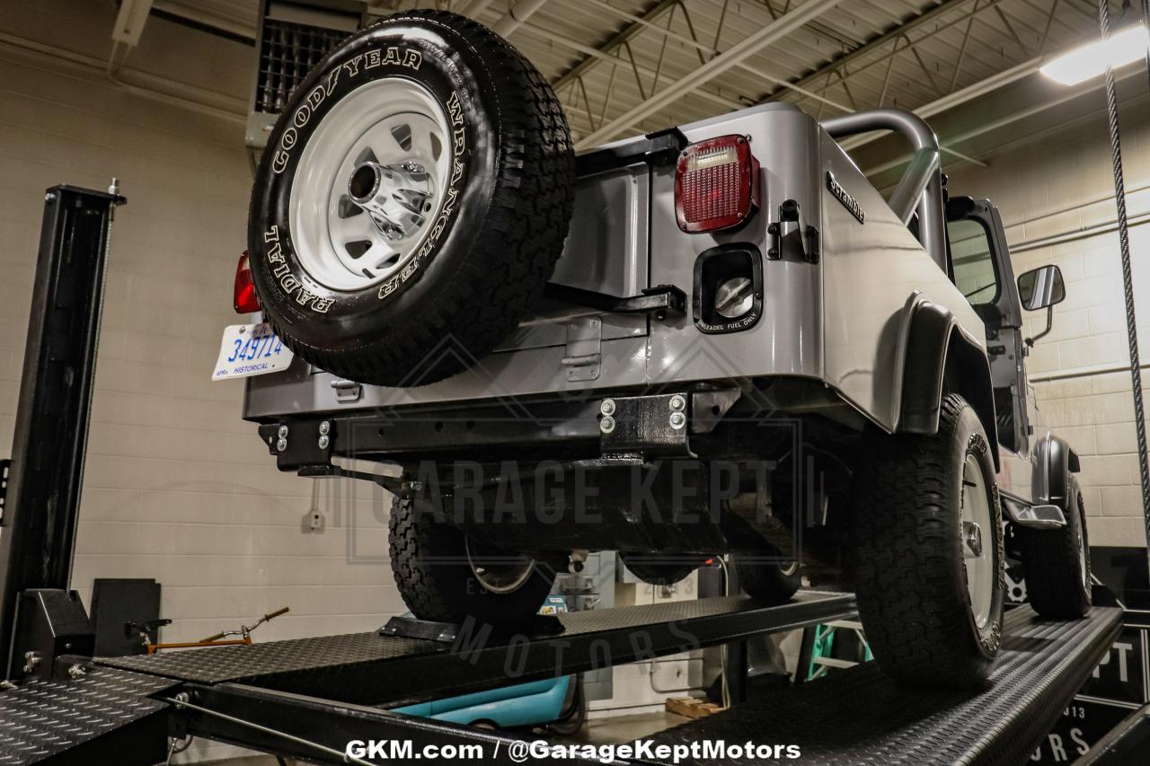 1983 Jeep CJ-8 Scrambler