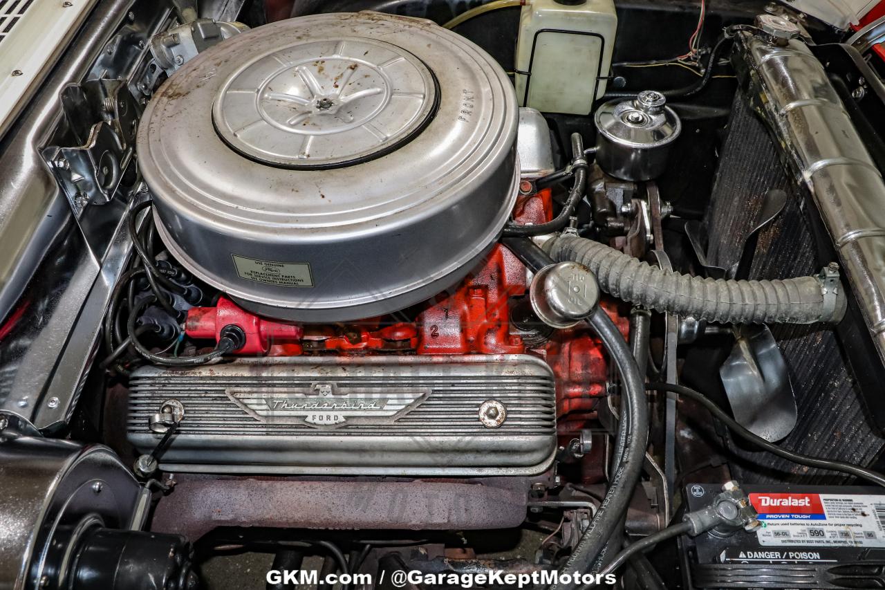 1957 Ford Fairlane 500 Skyliner