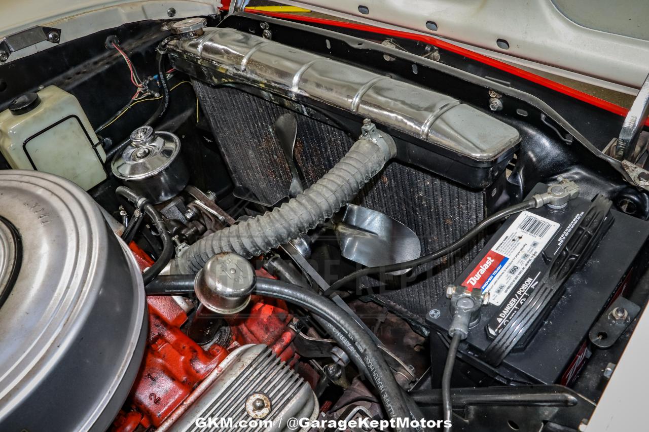 1957 Ford Fairlane 500 Skyliner