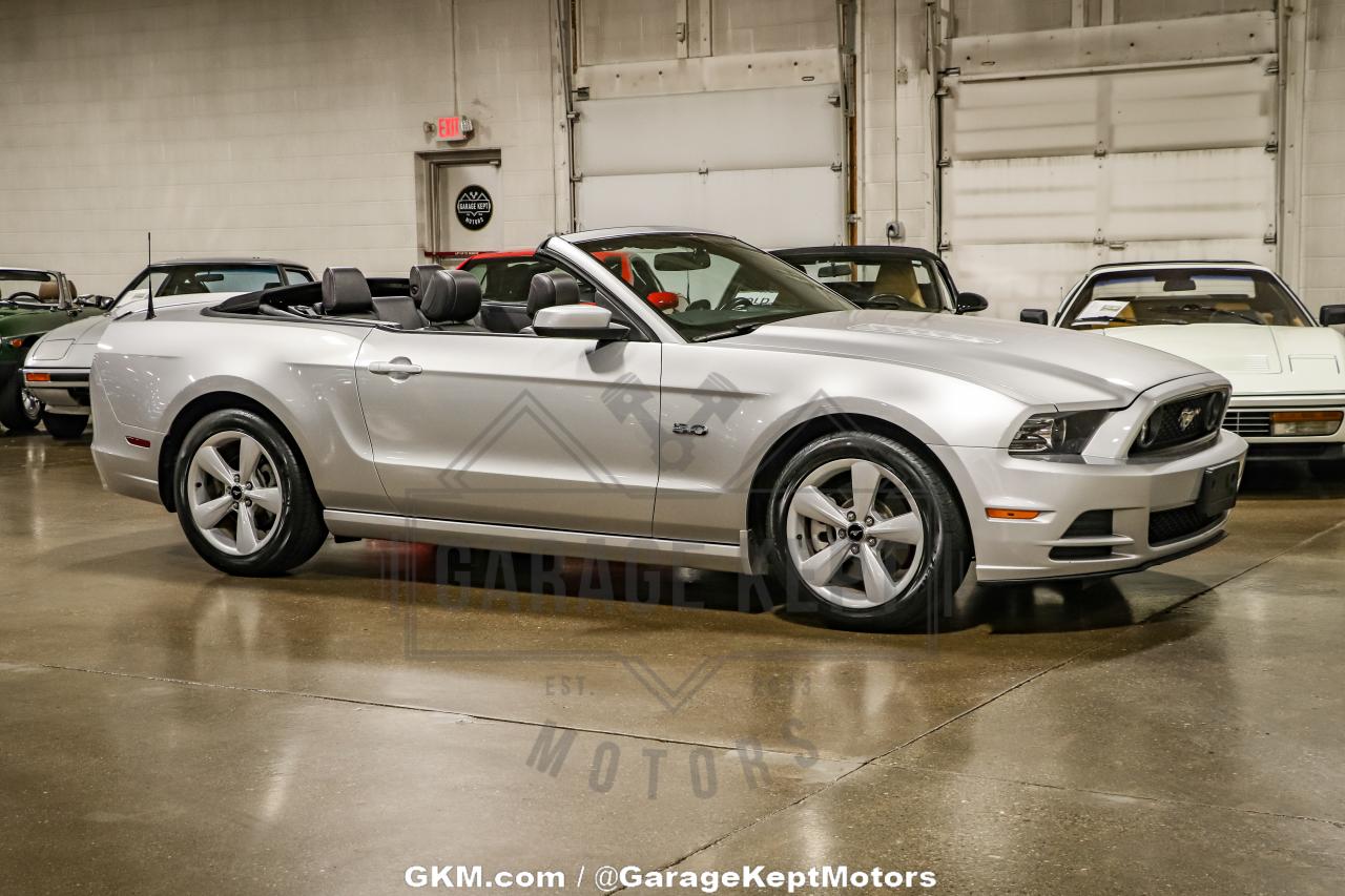 2014 Ford Mustang GT Convertible