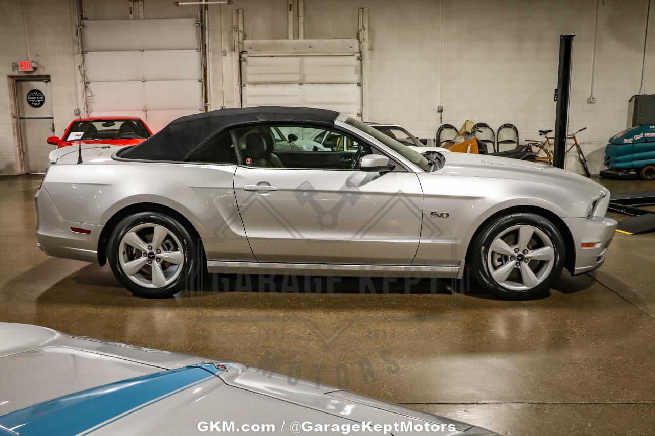 2014 Ford Mustang GT Convertible