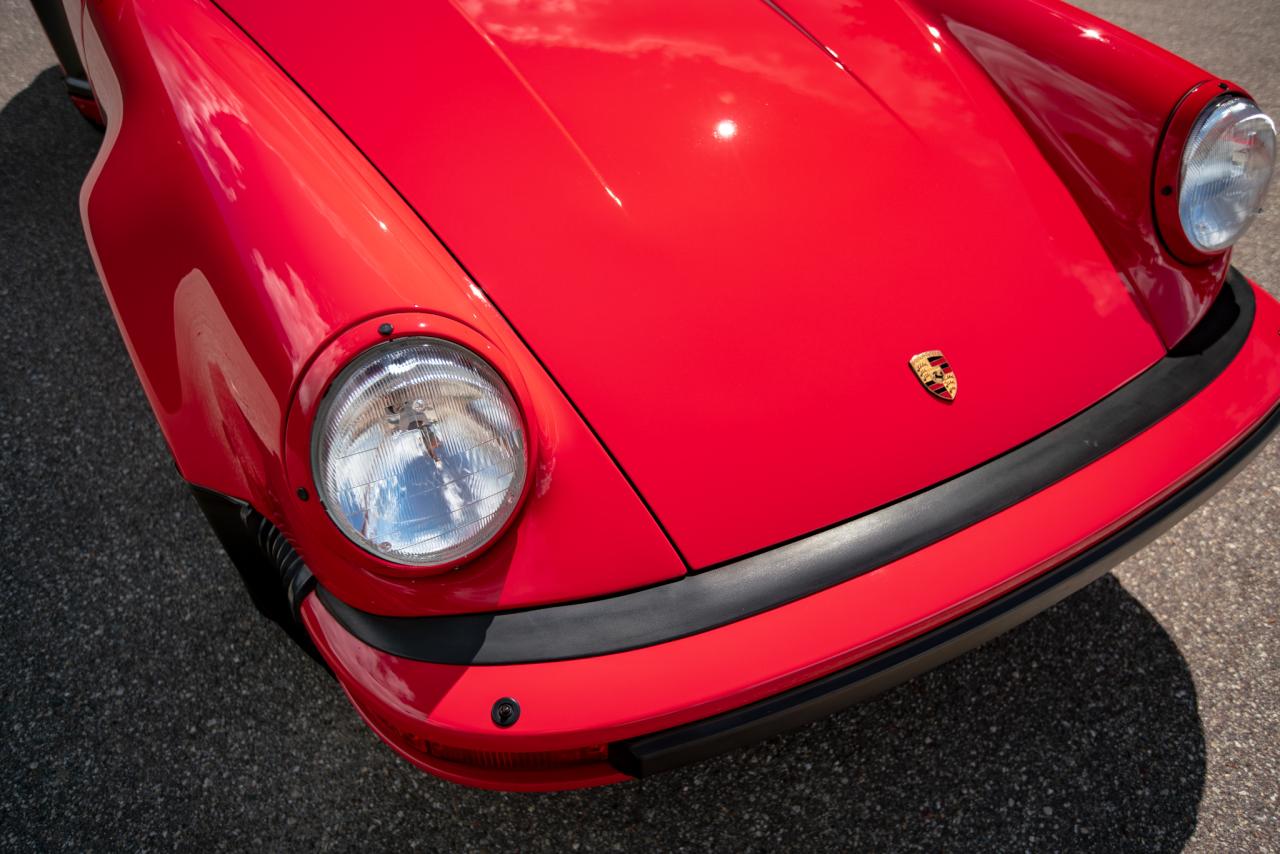 1989 Porsche 911 Carrera Speedster