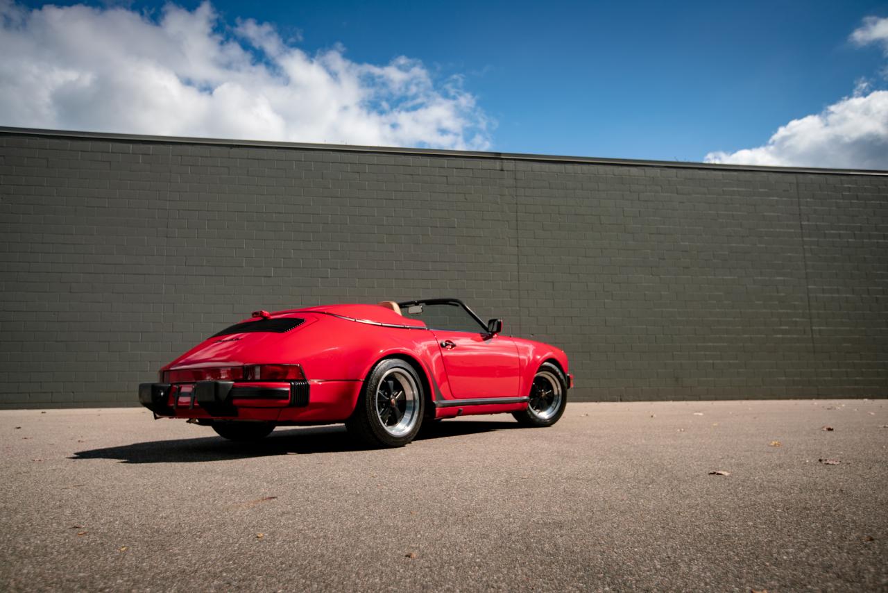 1989 Porsche 911 Carrera Speedster