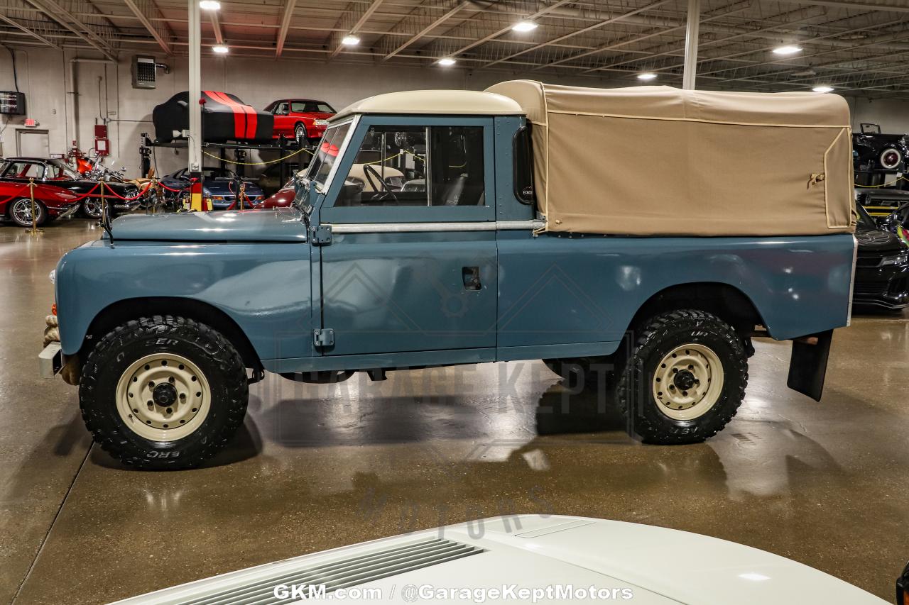 1982 Land Rover Santana Series III