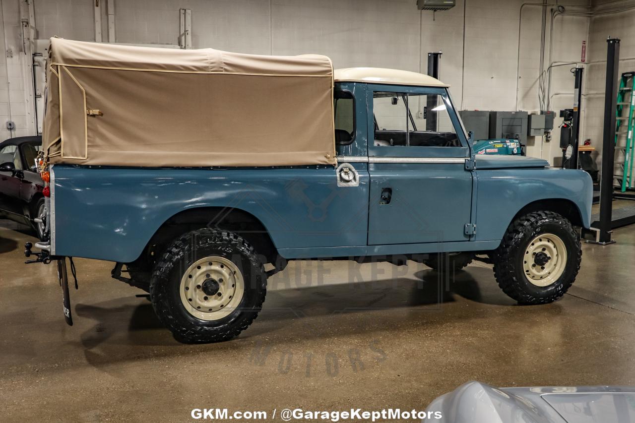 1982 Land Rover Santana Series III