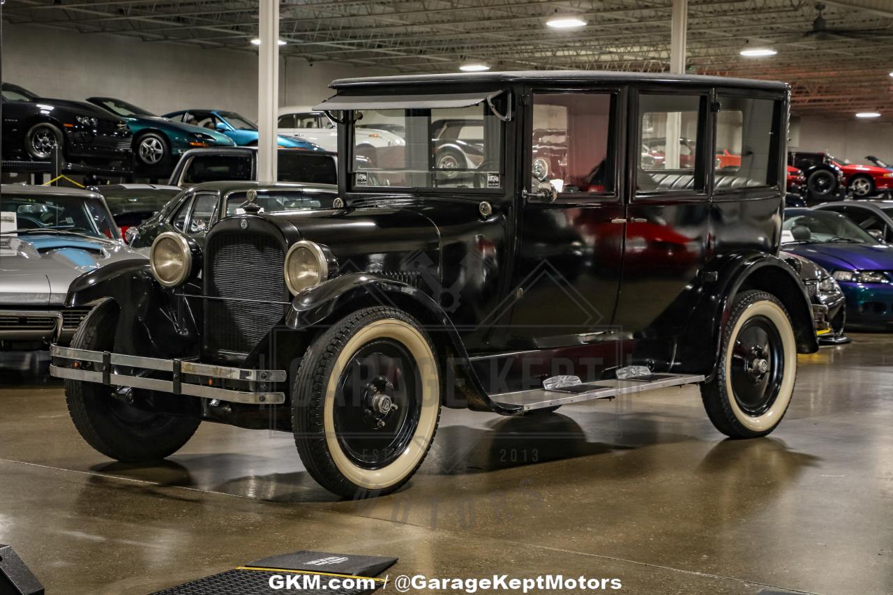 1925 Dodge Business Sedan