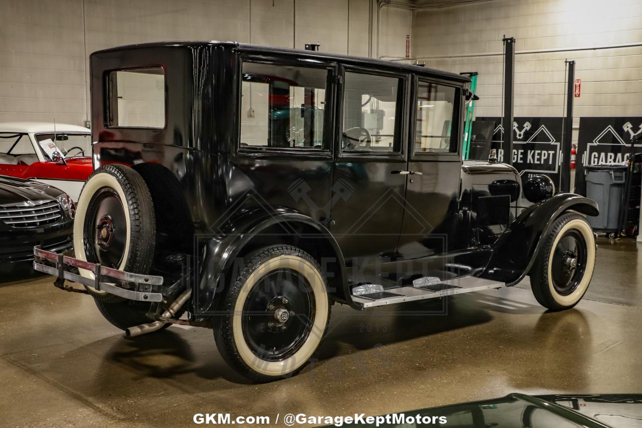 1925 Dodge Business Sedan