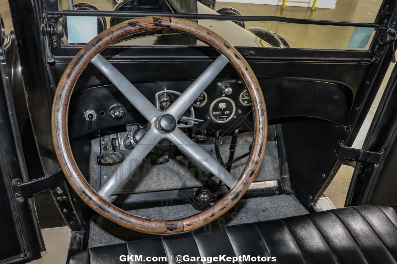 1925 Dodge Business Sedan