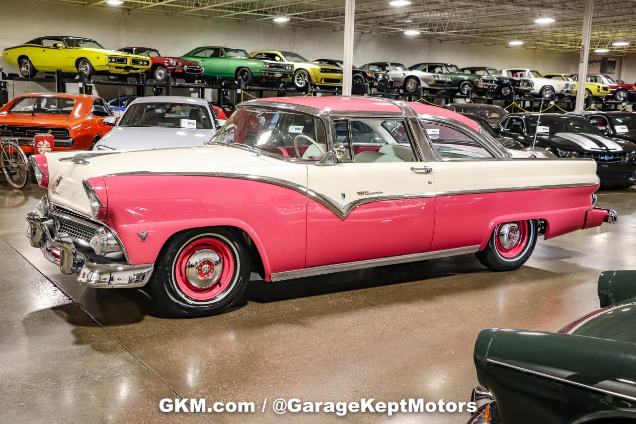 1955 Ford Fairlane Crown Victoria