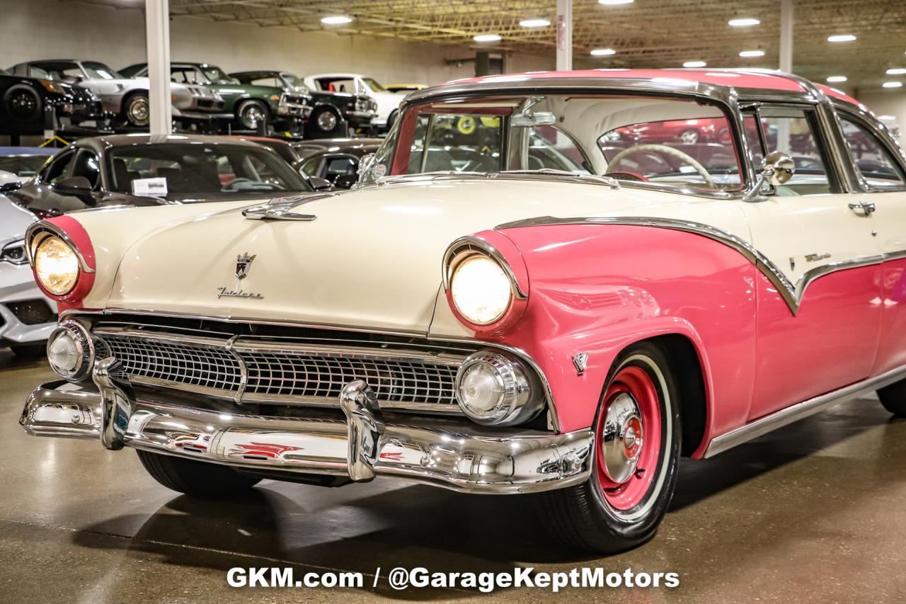 1955 Ford Fairlane Crown Victoria