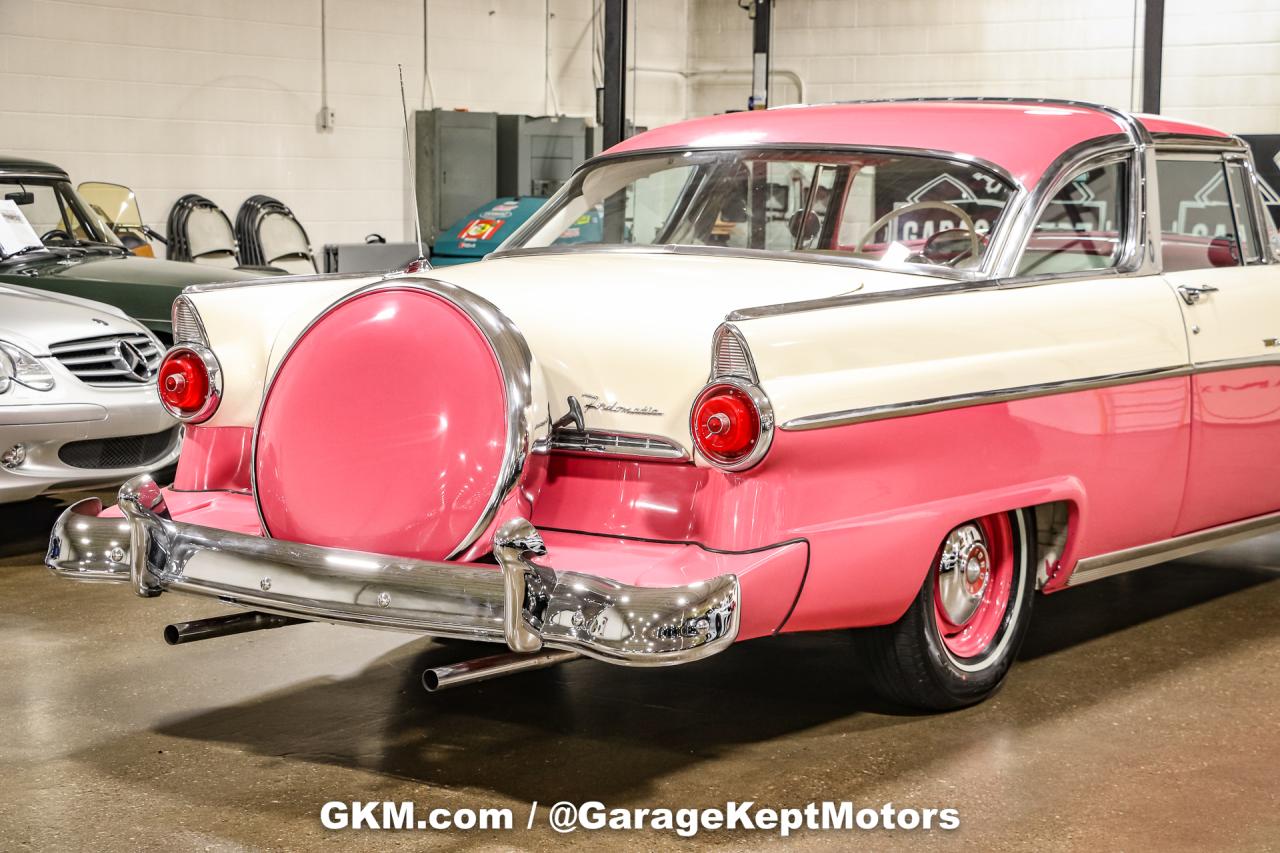 1955 Ford Fairlane Crown Victoria