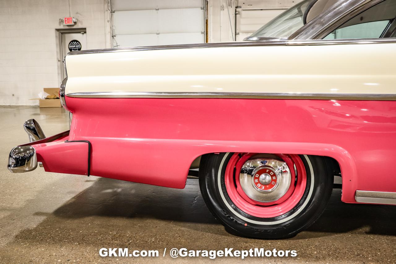 1955 Ford Fairlane Crown Victoria