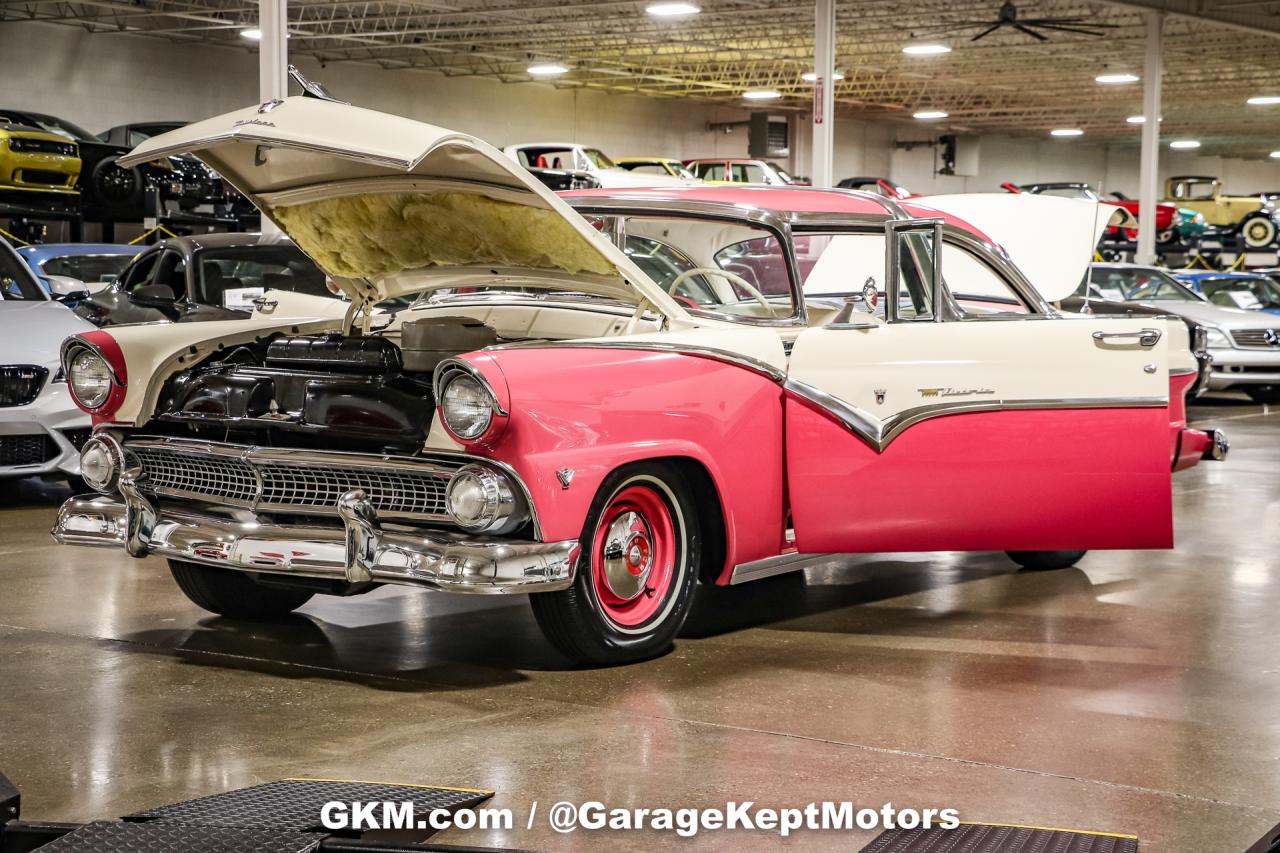 1955 Ford Fairlane Crown Victoria