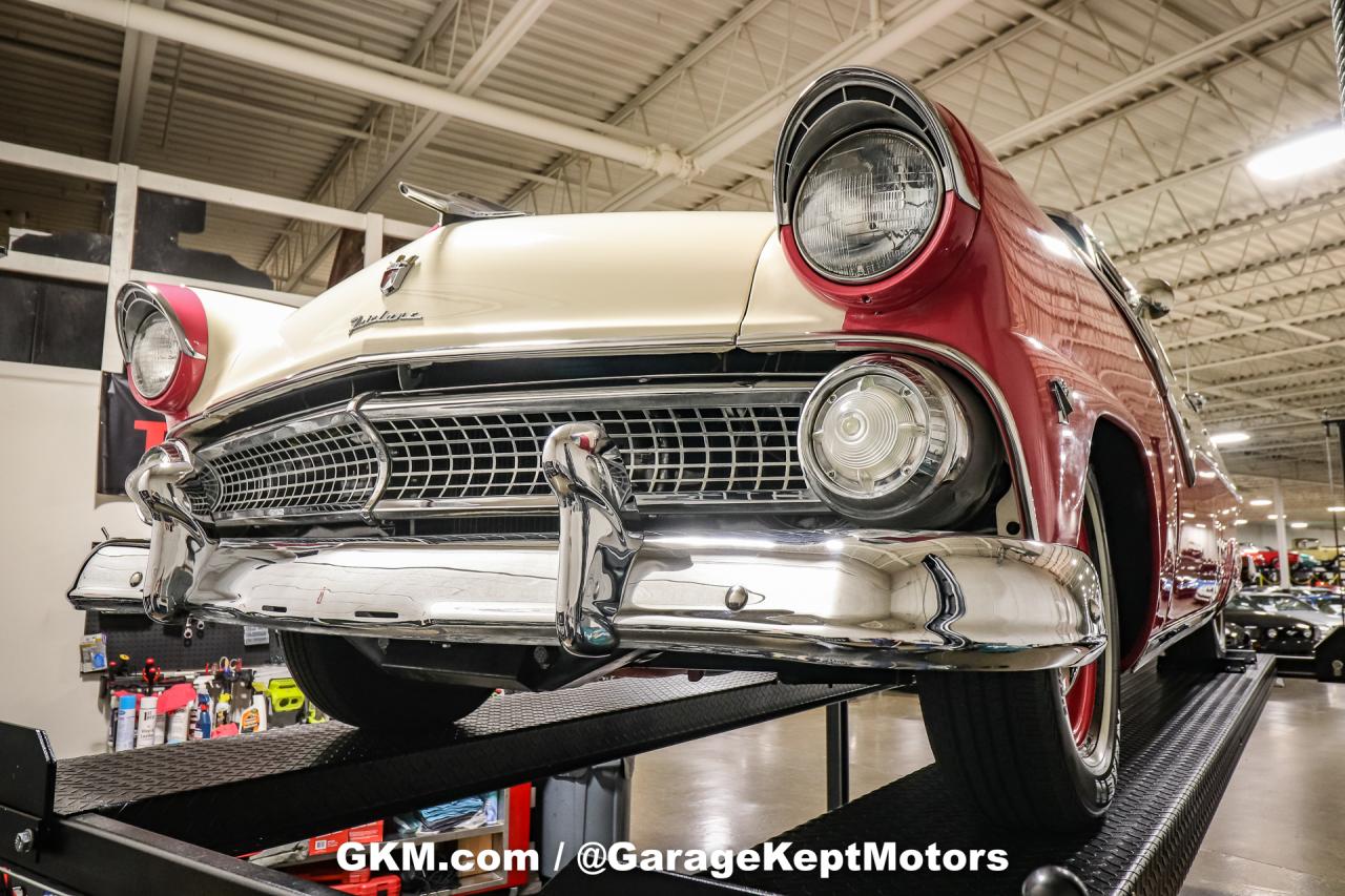 1955 Ford Fairlane Crown Victoria