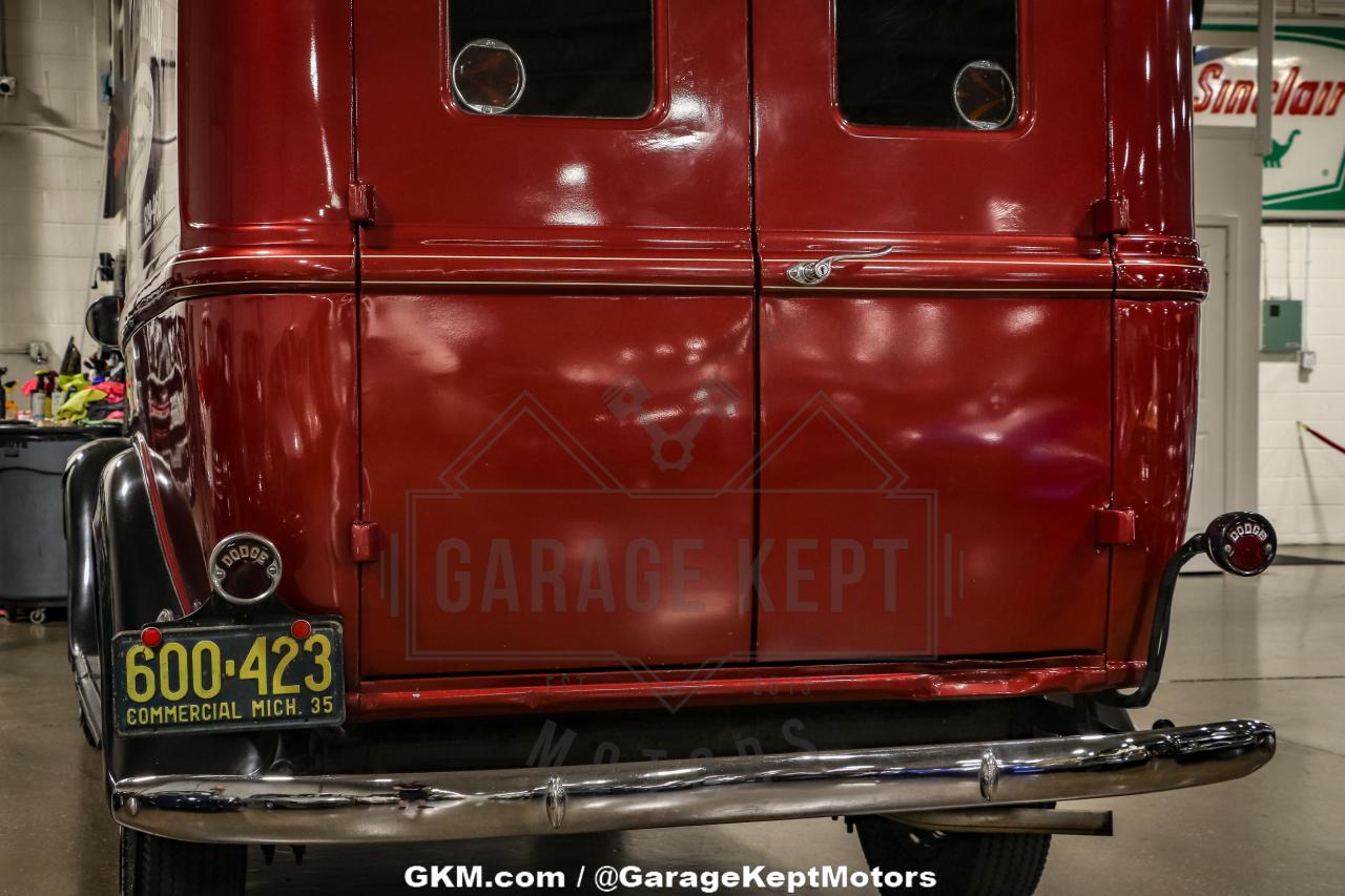 1935 Dodge High Hump Delivery