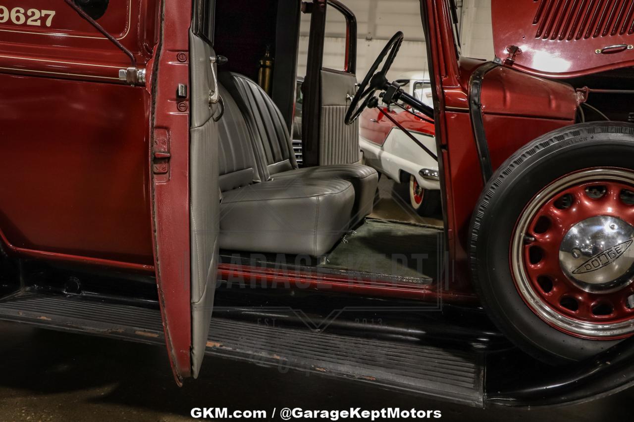 1935 Dodge High Hump Delivery