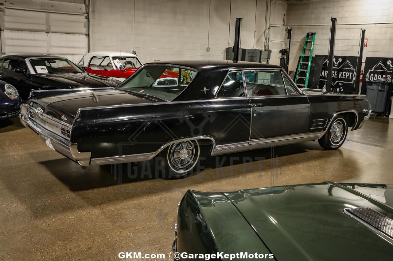 1964 Oldsmobile Starfire