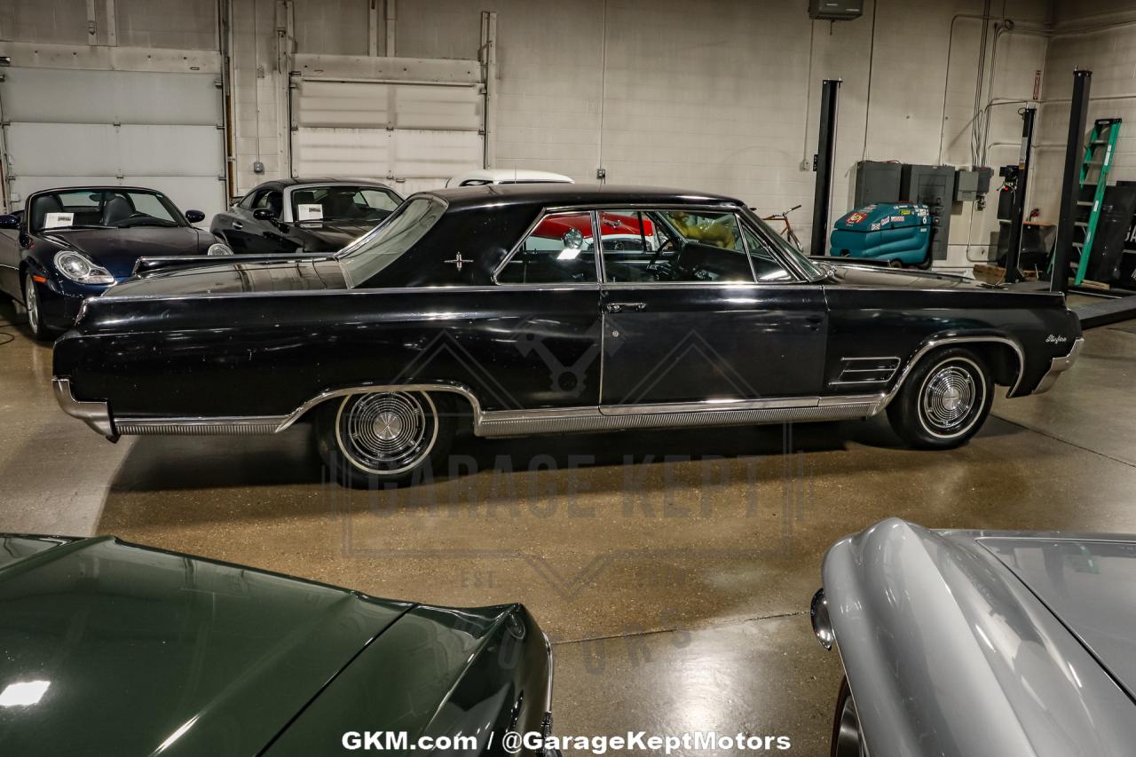 1964 Oldsmobile Starfire