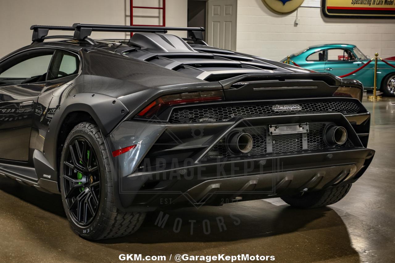 2024 Lamborghini Huracan Sterrato