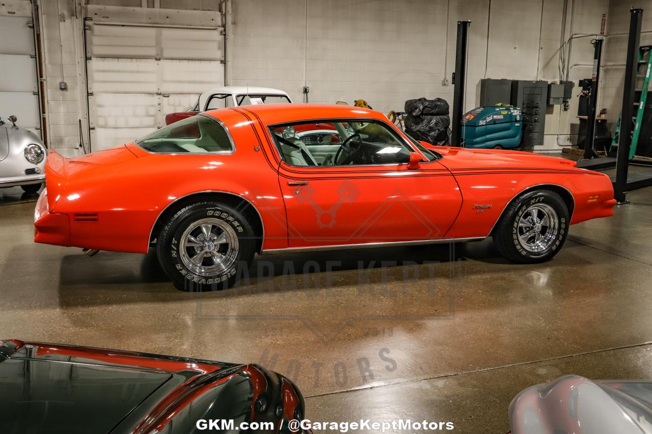 1976 Pontiac Firebird Espirit