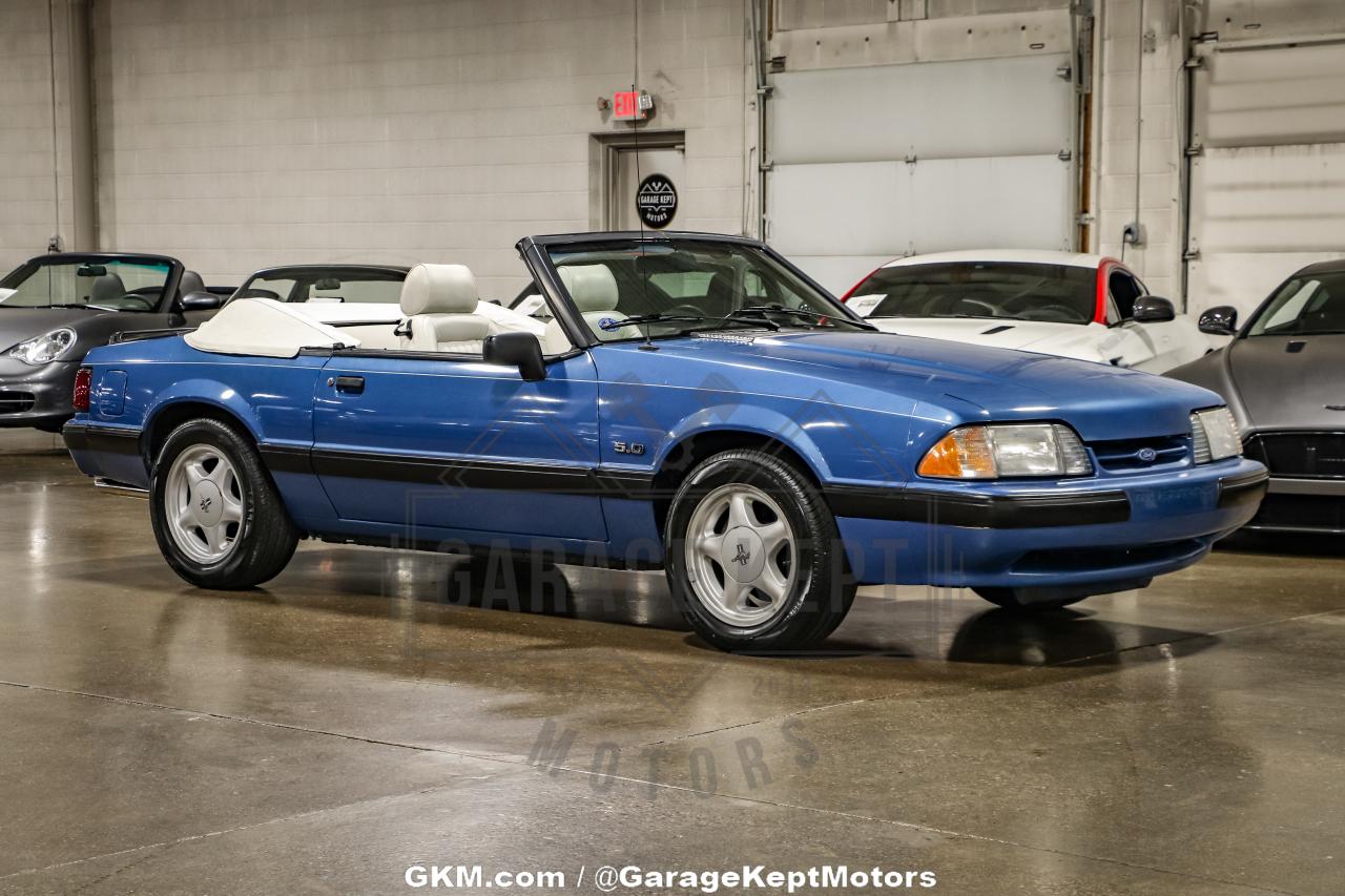 1989 Ford Mustang LX Convertible