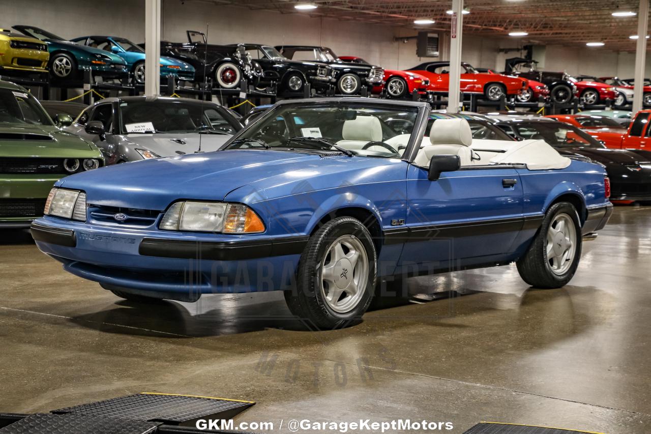 1989 Ford Mustang LX Convertible