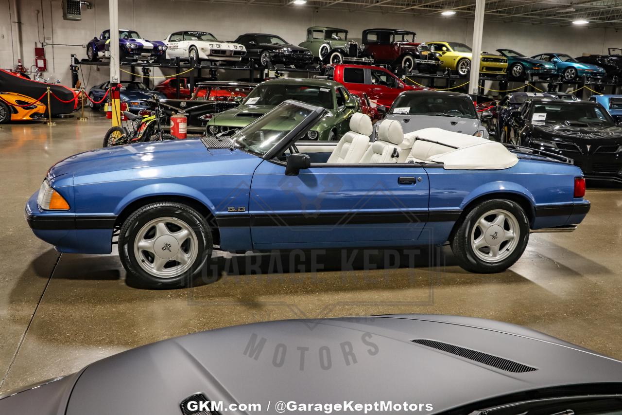 1989 Ford Mustang LX Convertible