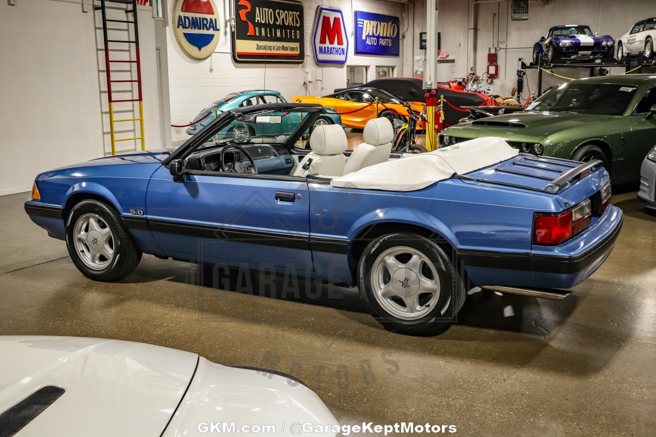 1989 Ford Mustang LX Convertible