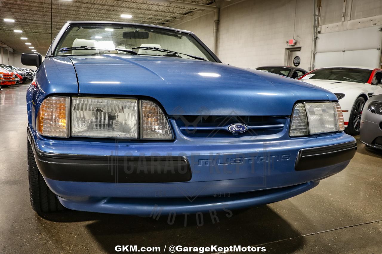 1989 Ford Mustang LX Convertible