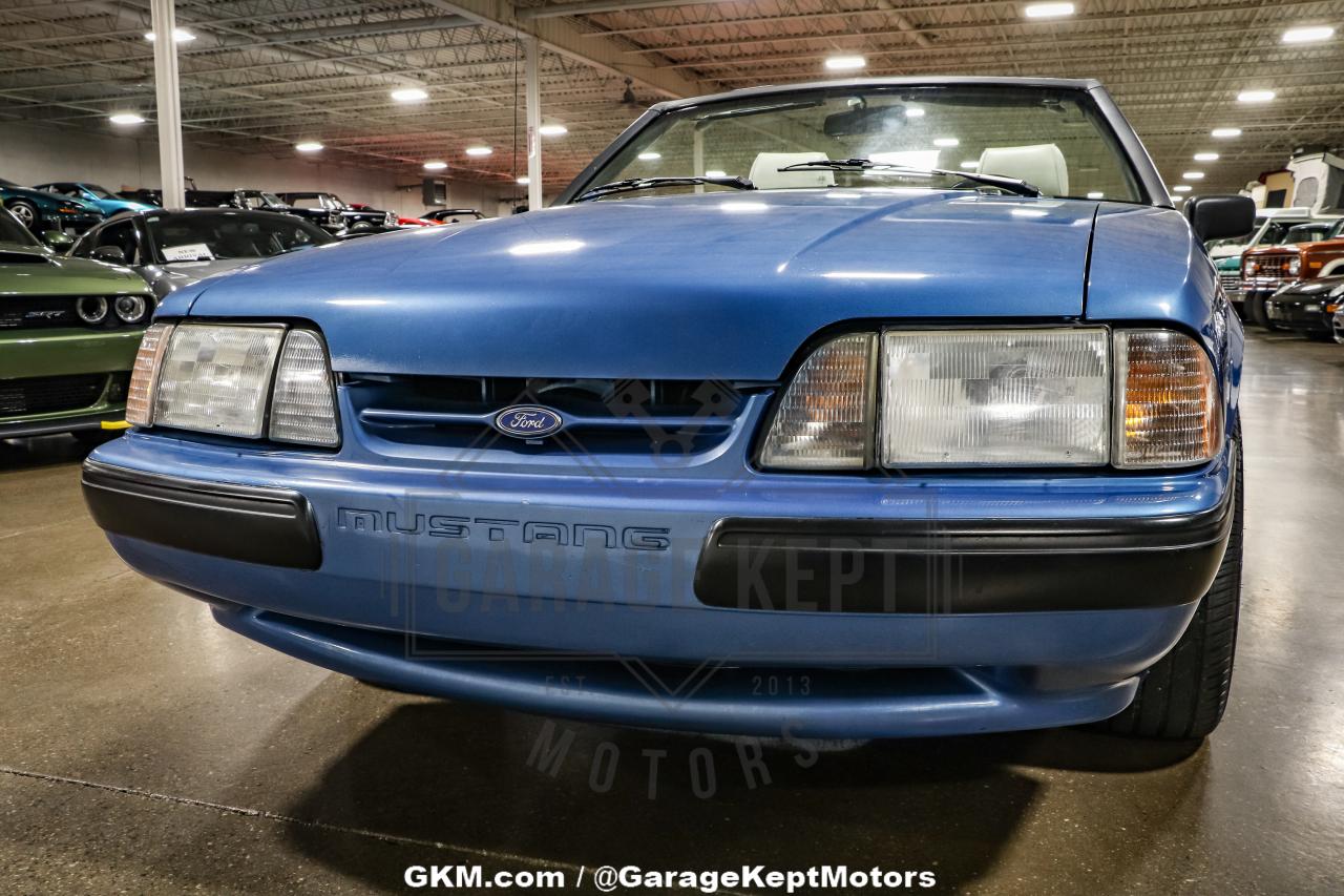 1989 Ford Mustang LX Convertible