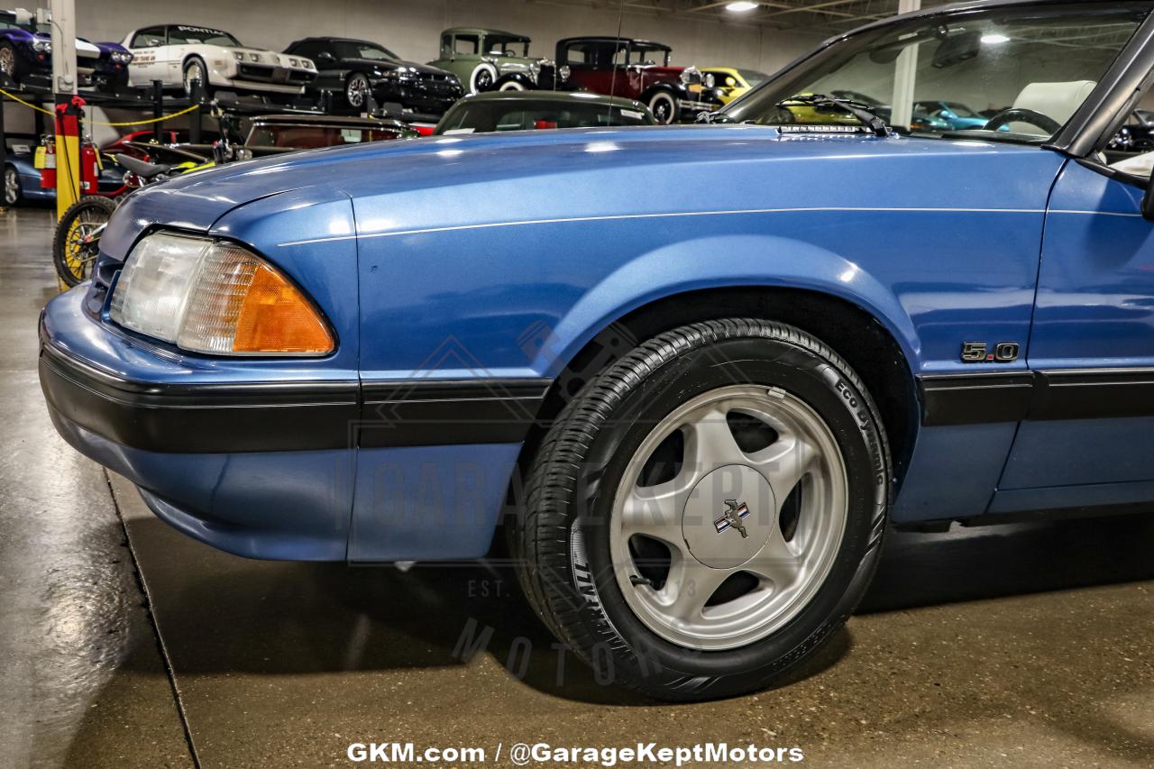 1989 Ford Mustang LX Convertible