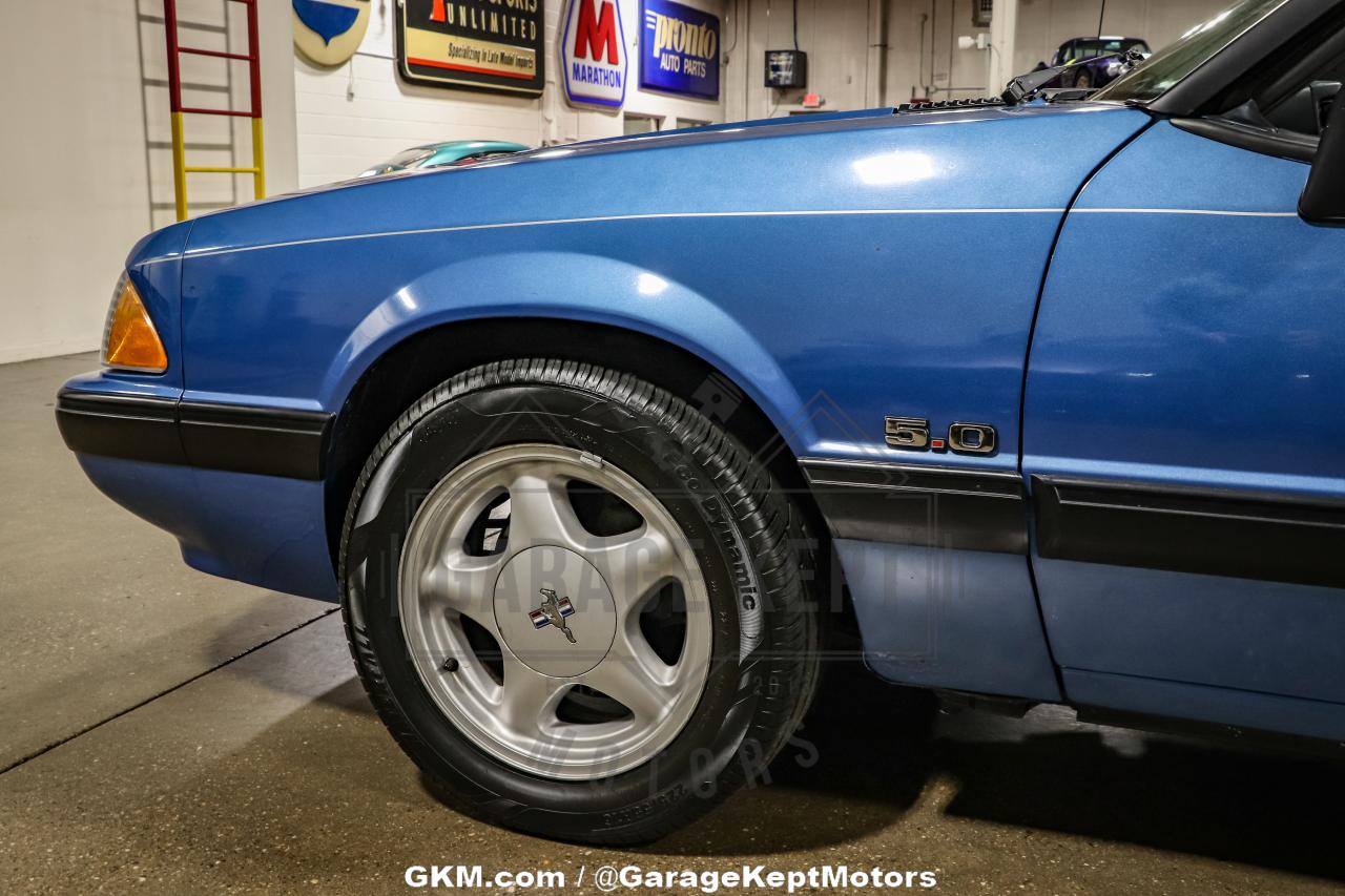 1989 Ford Mustang LX Convertible