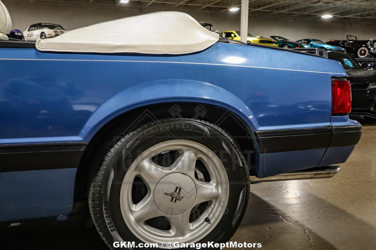 1989 Ford Mustang LX Convertible