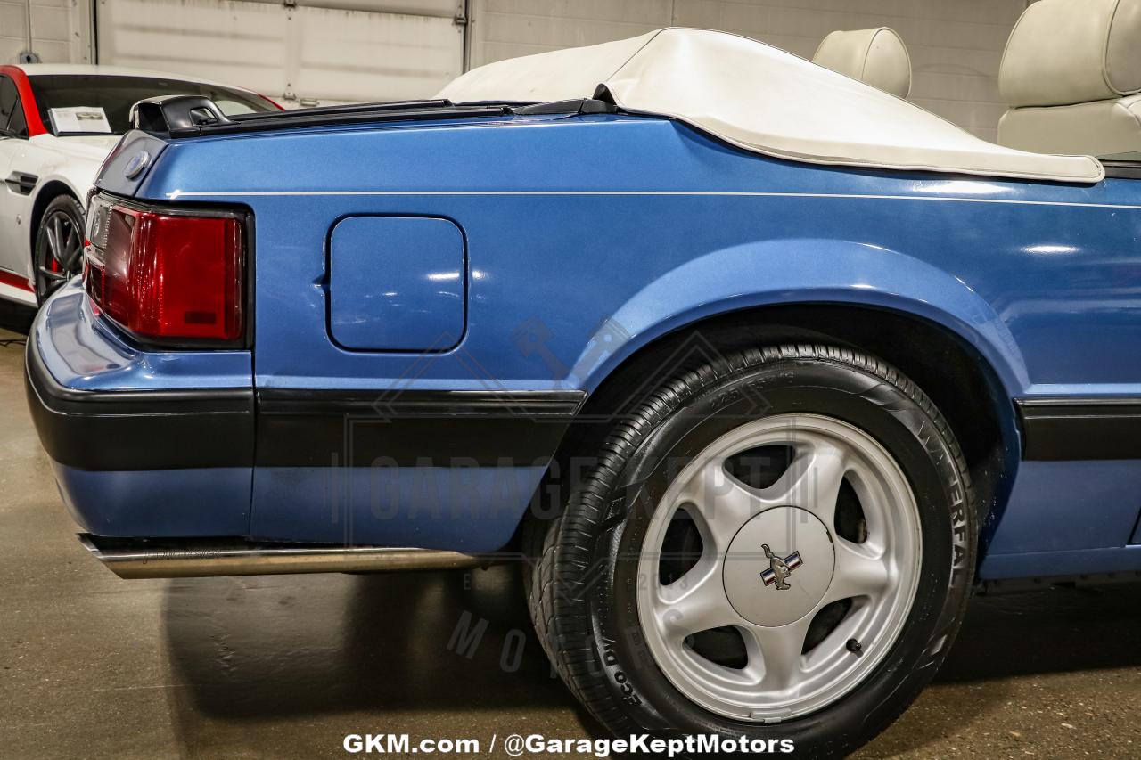 1989 Ford Mustang LX Convertible