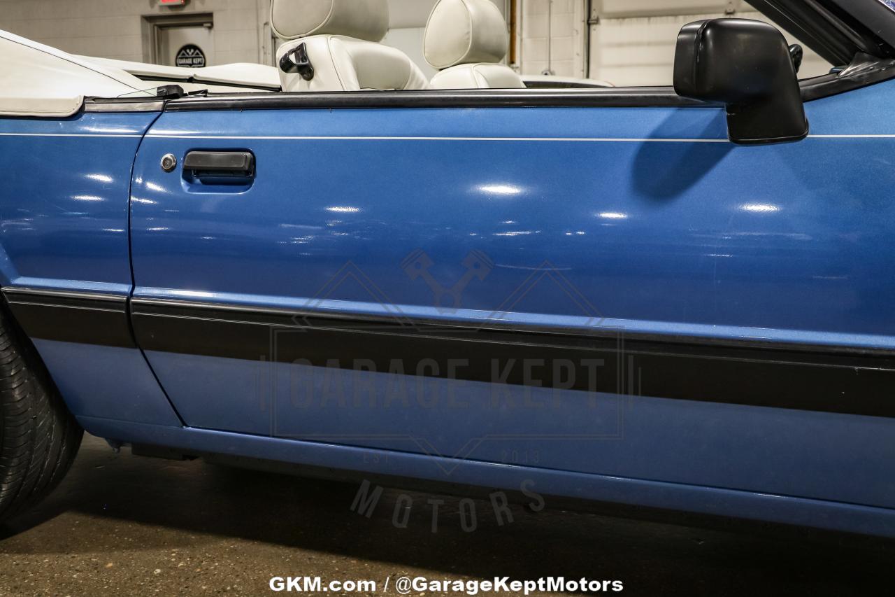 1989 Ford Mustang LX Convertible