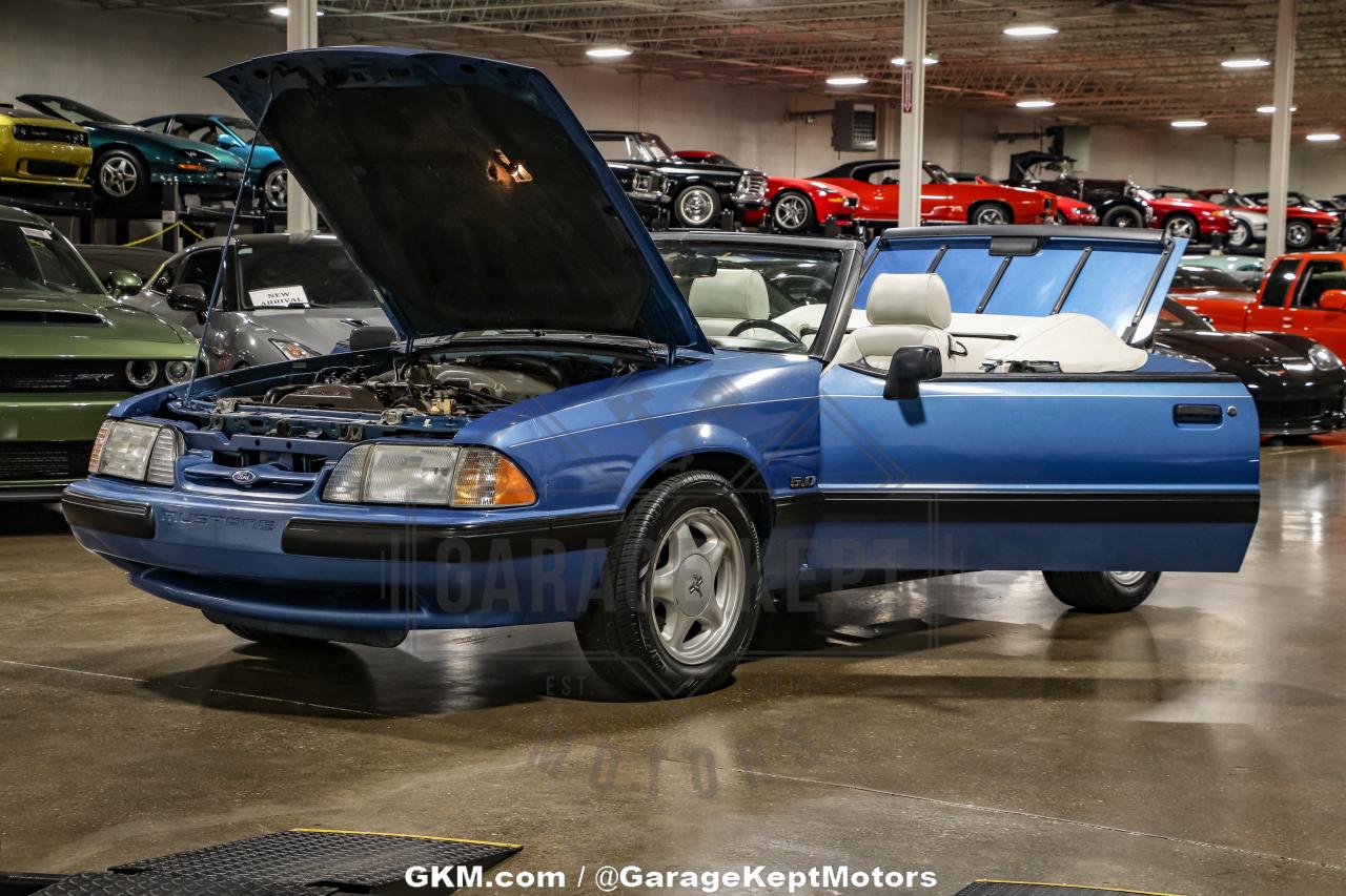 1989 Ford Mustang LX Convertible