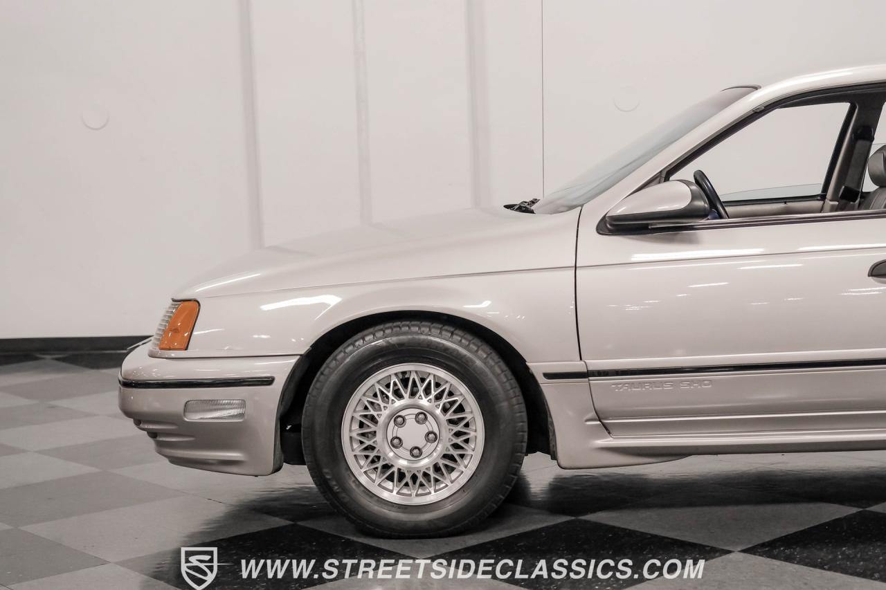 1989 Ford Taurus SHO