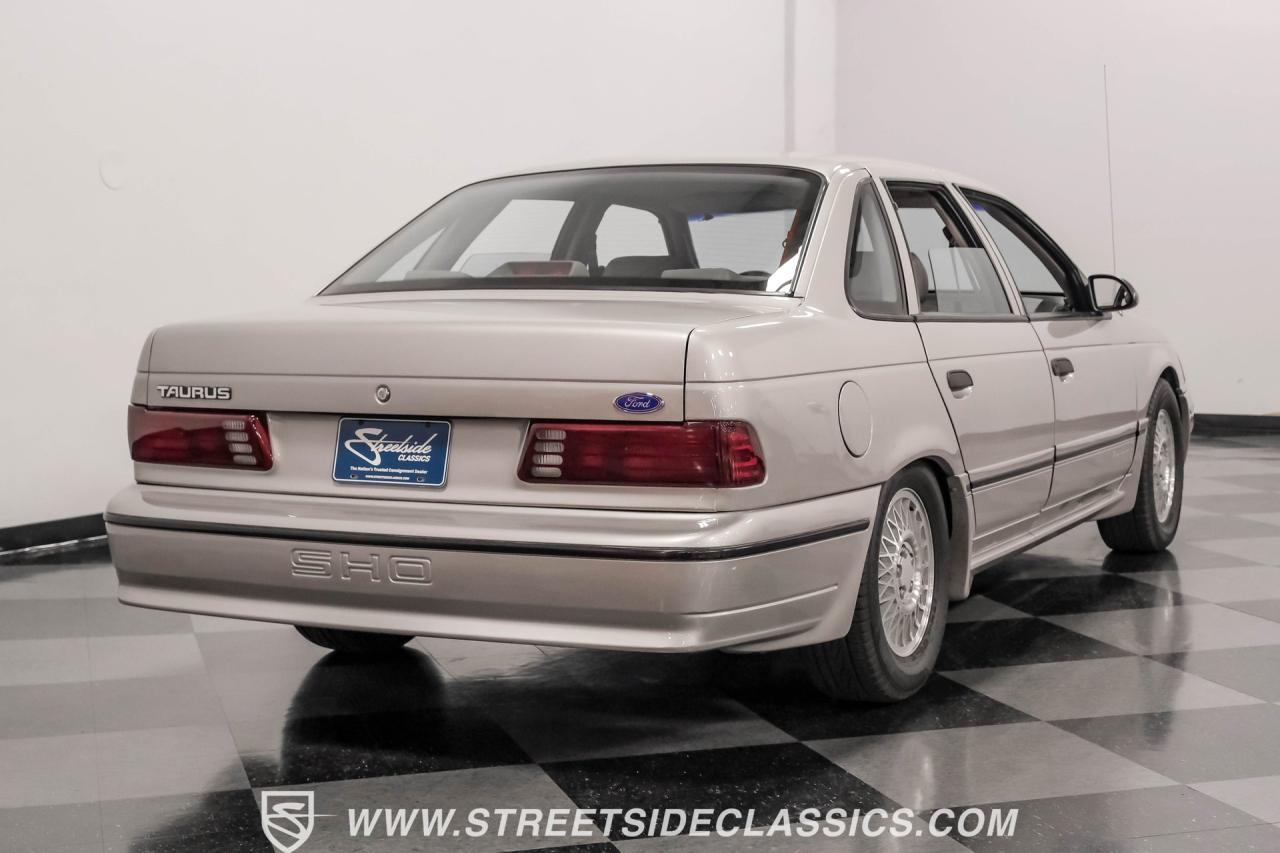 1989 Ford Taurus SHO