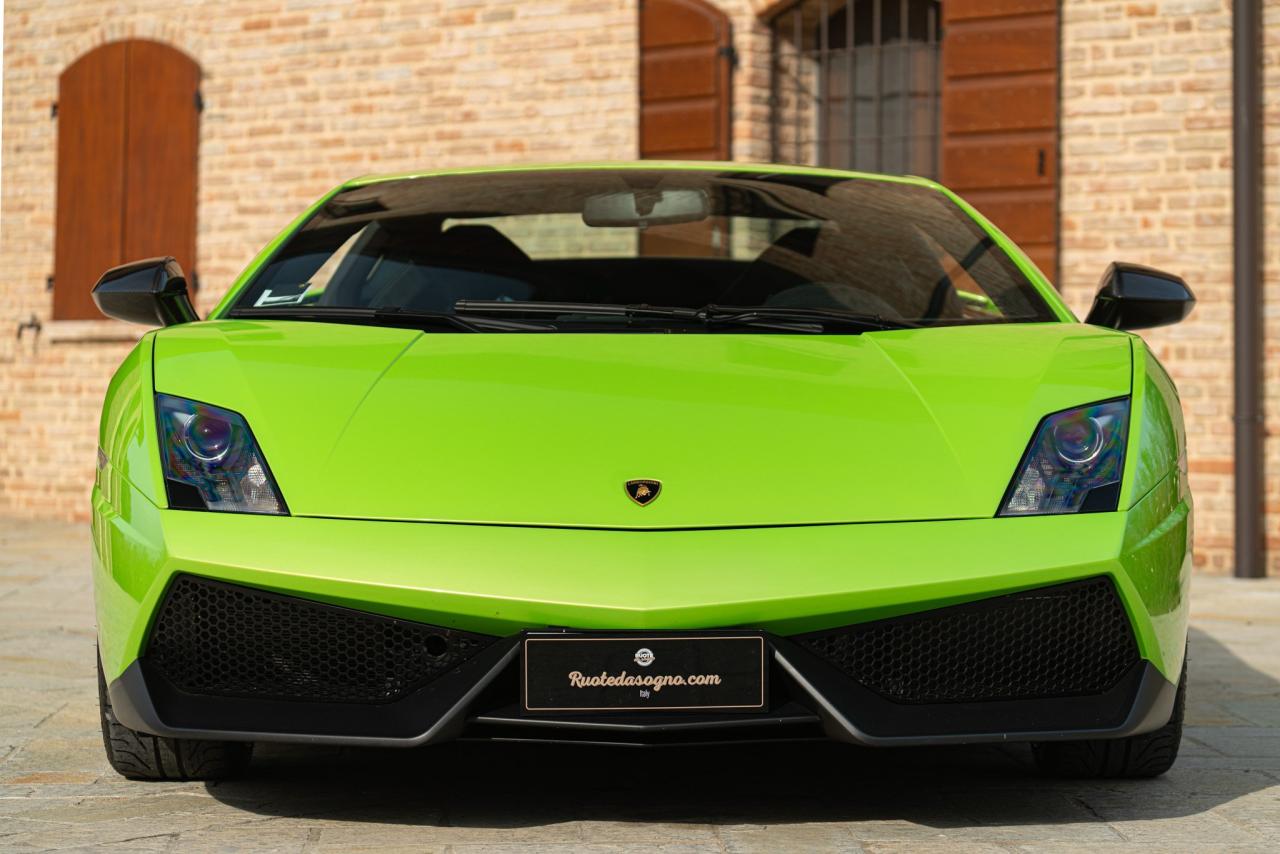 2011 Lamborghini Gallardo LP 570-4 Superleggera