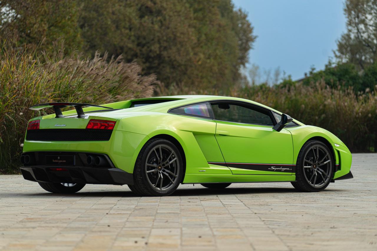 2011 Lamborghini Gallardo LP 570-4 Superleggera