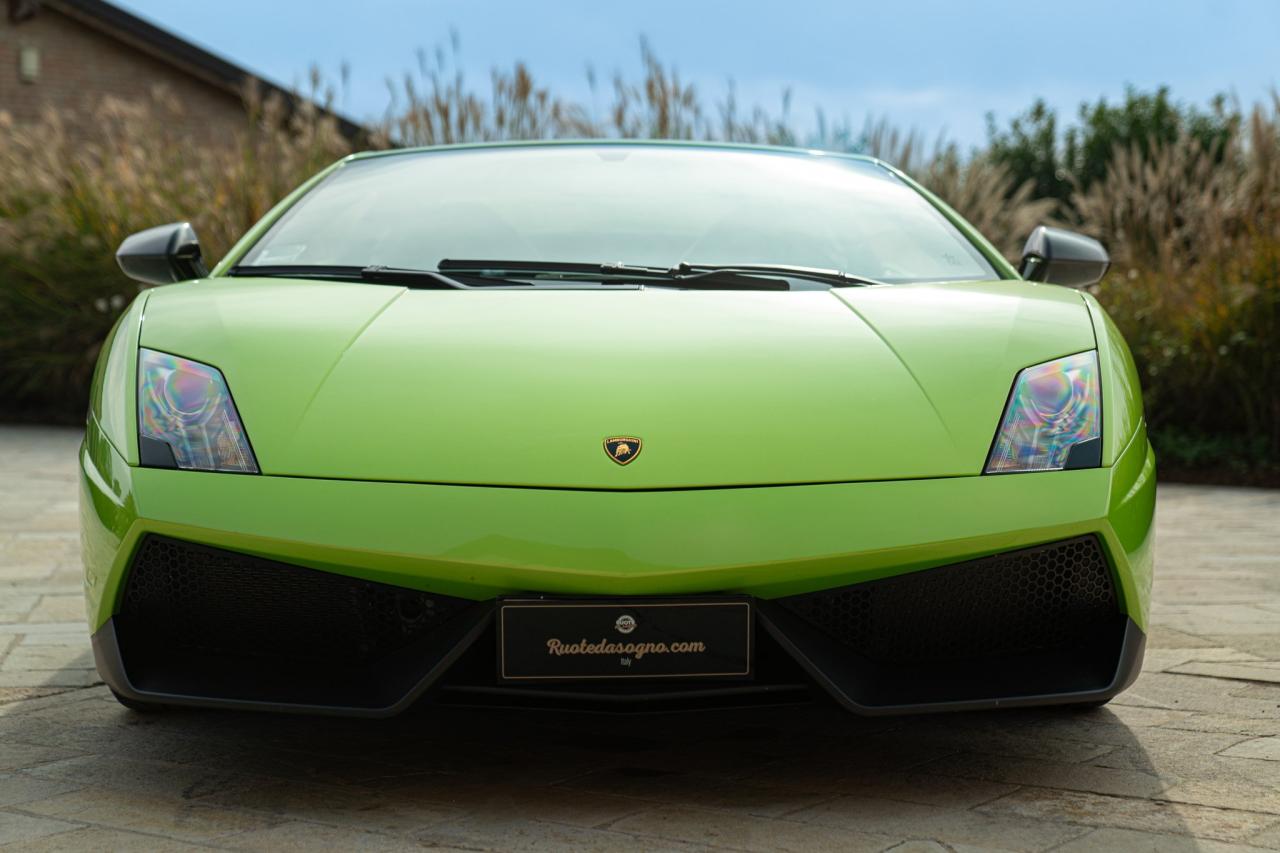 2011 Lamborghini Gallardo LP 570-4 Superleggera