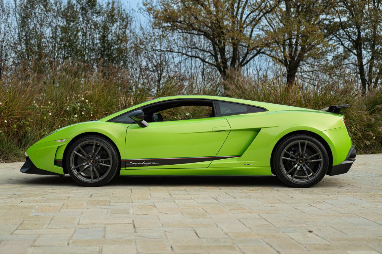 2011 Lamborghini Gallardo LP 570-4 Superleggera