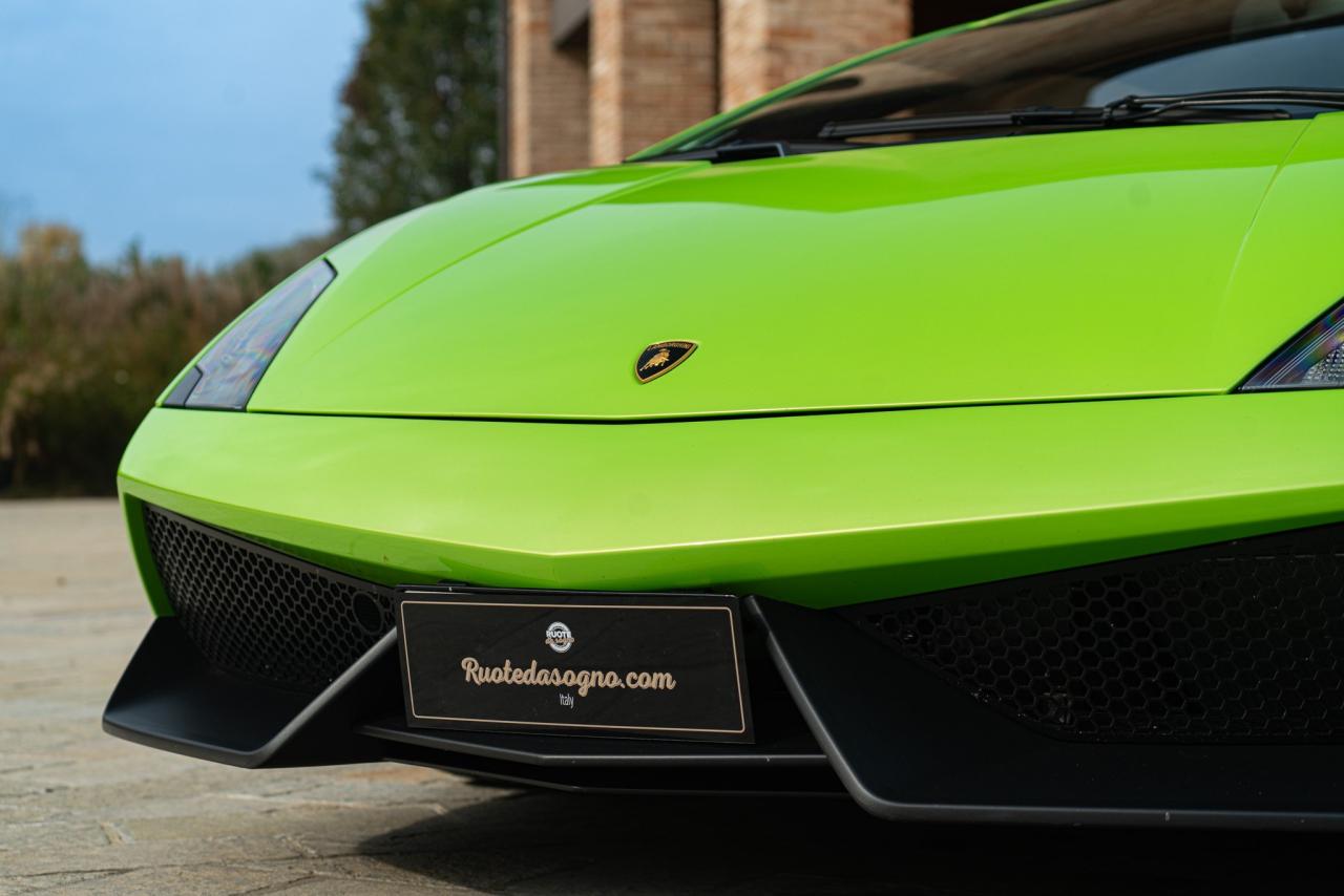 2011 Lamborghini Gallardo LP 570-4 Superleggera